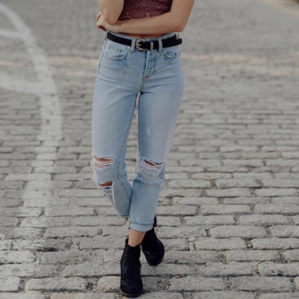 Brandy Melville High Waisted Jeans